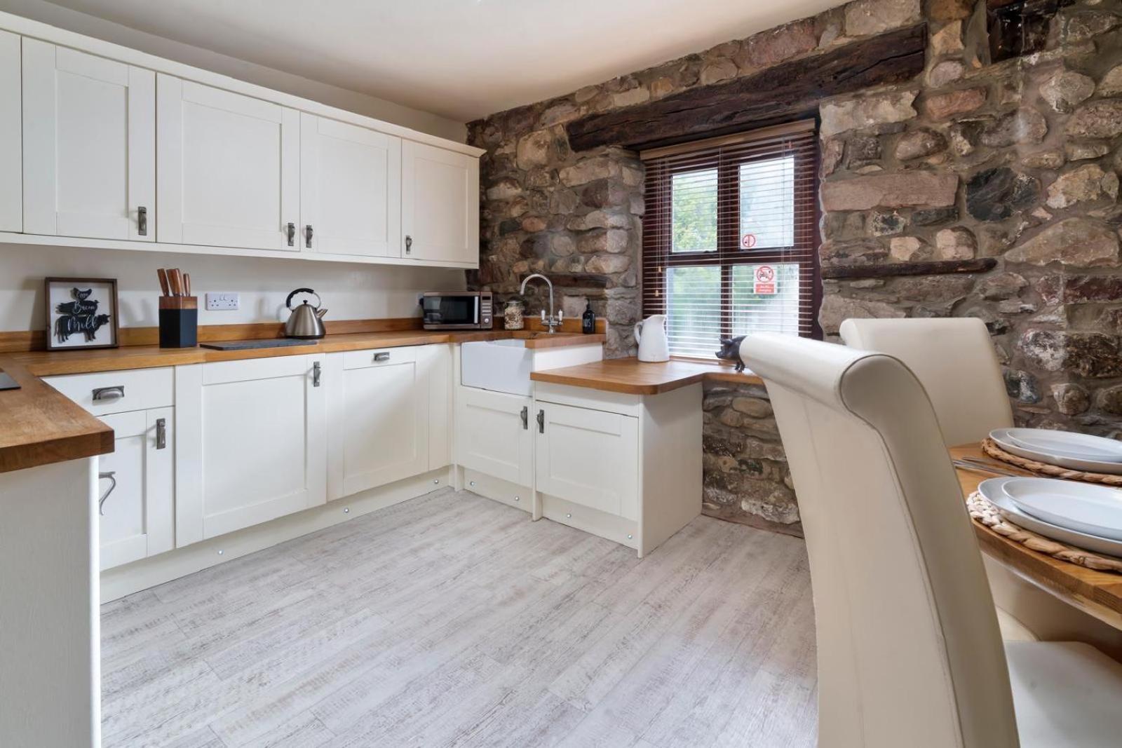 Апартаменты The Old Paper Shop Sleeps 4 Nr Lake District Wifi Bolton-le-Sands Экстерьер фото